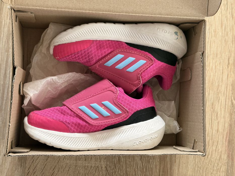 Адидас маратонки