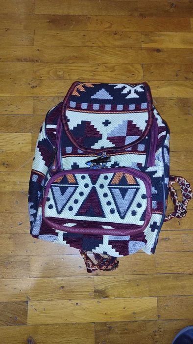 rucsac  din lana 25 L nou