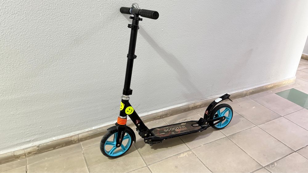 Продам самокат складной