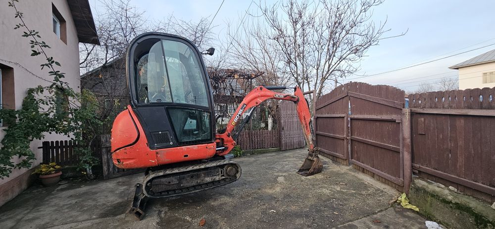 Miniexcavator Jcb 8018, 2011 anul fabricației