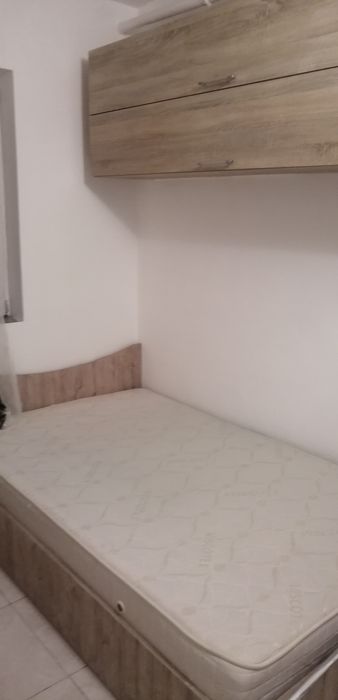 Garsoniera de vânzare