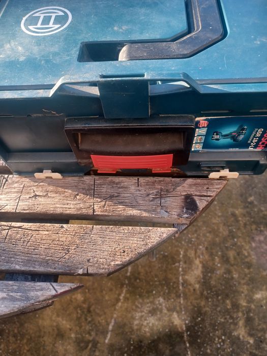 Autofiletanta cu acumulatori BOSCH