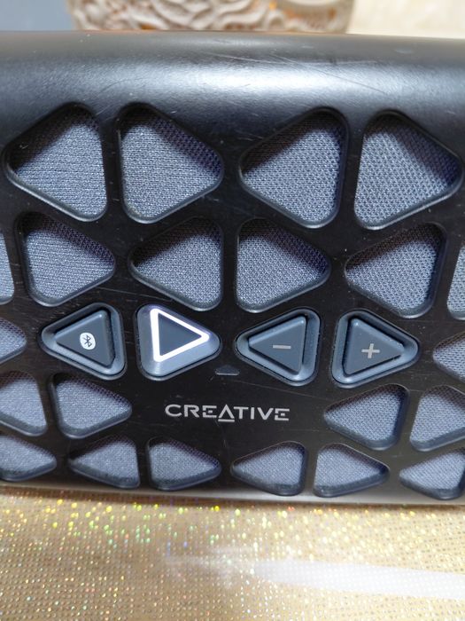 Vind boxa bluetooth si nfc Creative Muvo 10