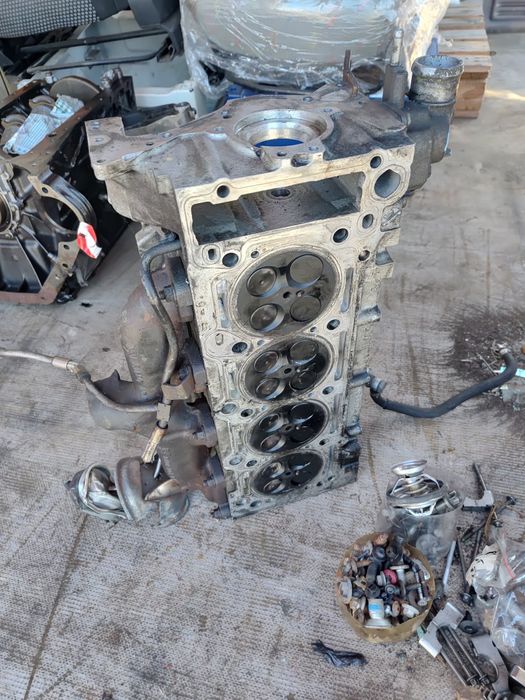 Двигател на части Mercedes w906 315 2.2