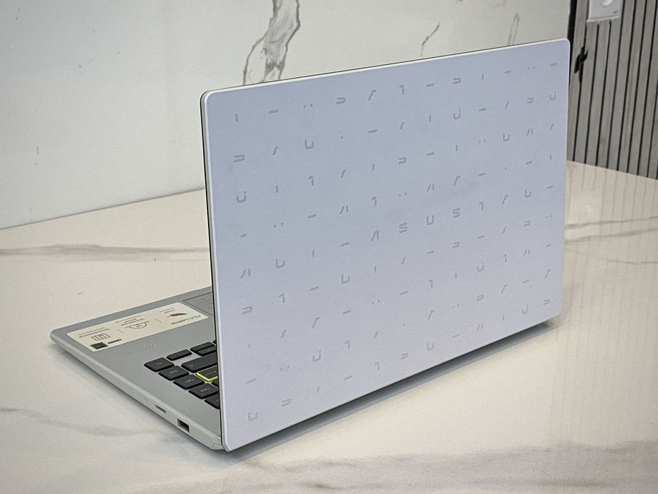 Ноутбук ASUS сатылады!