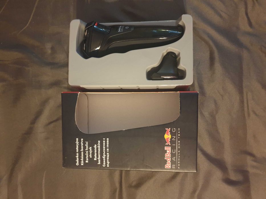 Самобръсначка Red Bull Rasing