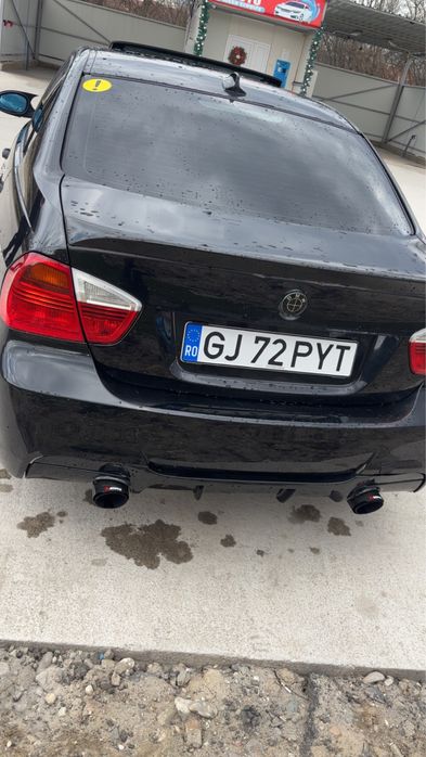 Bmw e90 163 cp,Pachet M,Automat,Trapă,interior piele