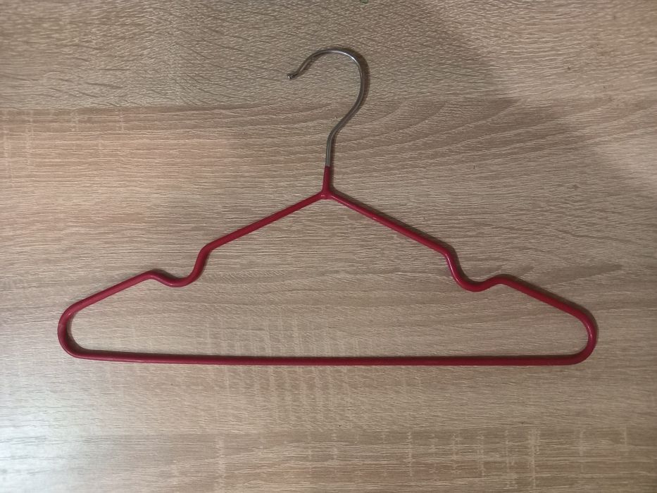 Вешалки для вещей