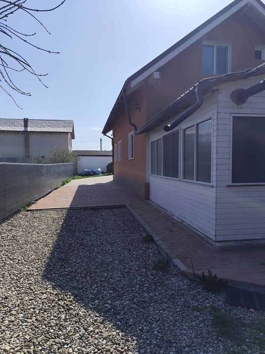 Casa de vanzare Roznov