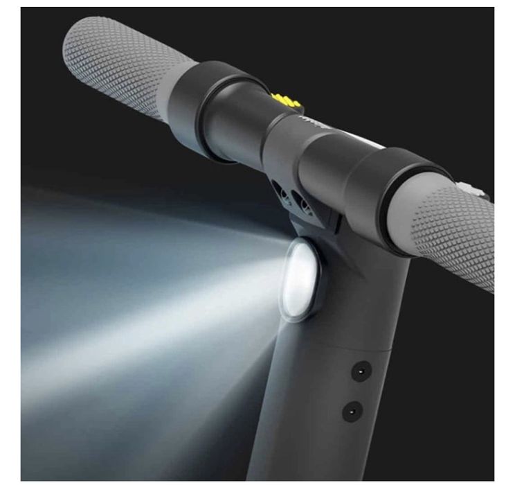 Продам  самокат Ninebot Kickscooter  E22