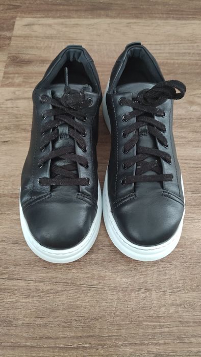 Черни кожени обувки Camper runner, 38 номер