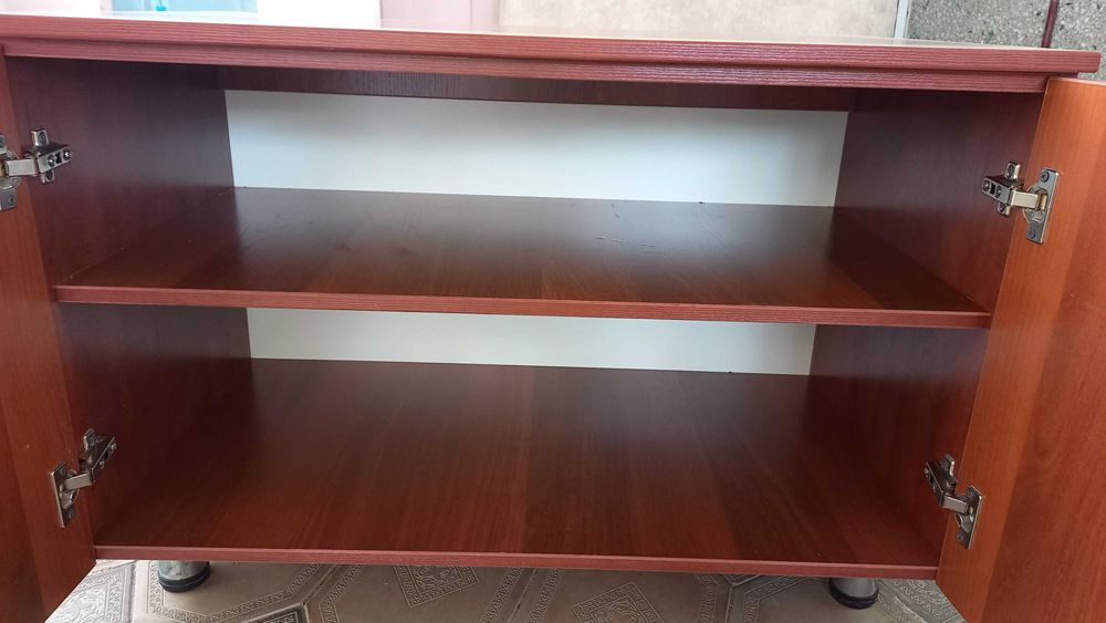 Тумба под телевизор