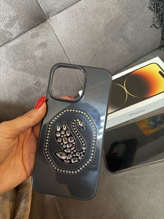 Кейсове swarovski magsafe iphone 14 pro max