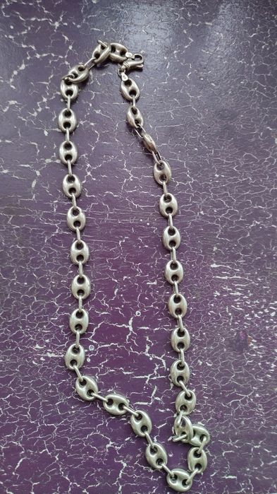 Красив сребърен ланец