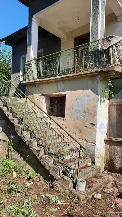 Продава се Къща в Кнежа - 150 кв.м за 334 €/кв.м - Снимка #2