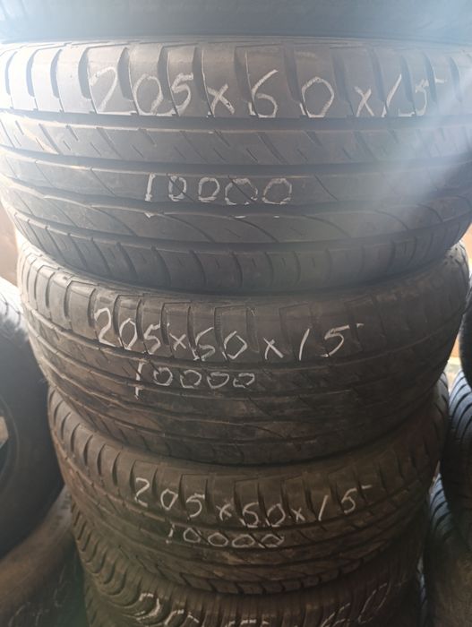 205/60/15 продам комплект шин