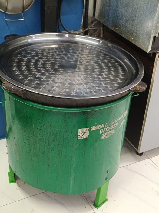 Печка с чугунным казаном