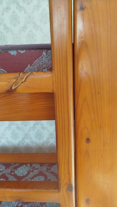 Продам двухъярусную кровать