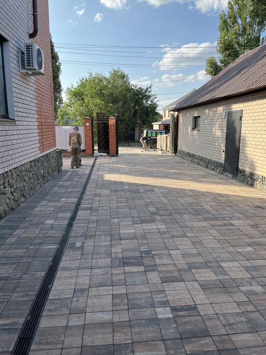 брусчатка уклатка