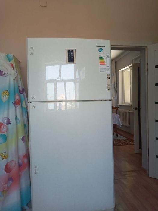 Продаётся  холодильник
