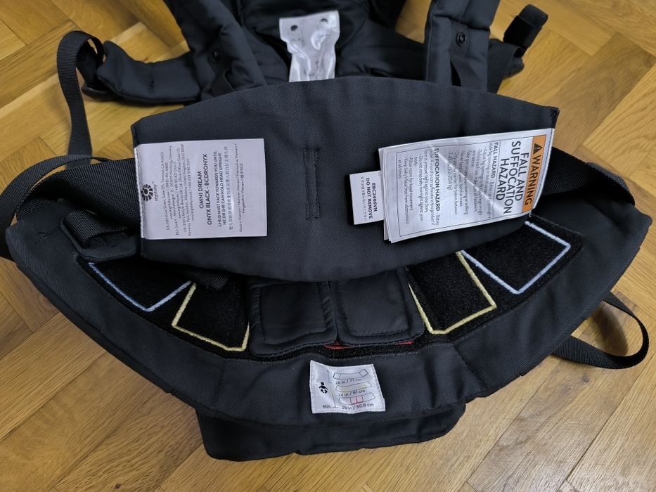 Оригинална ергораница Ergobaby Omni Dream Onyx-чисто нова