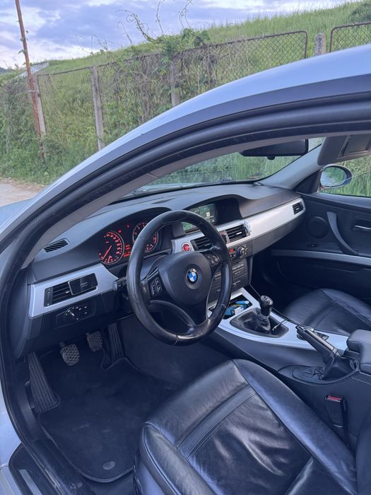 BMW e92 320i NFL