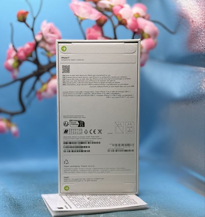 НОВ!!! Apple iPhone 17, 512GB, 5G, Lavender + подарък оригинален адаптер на Apple