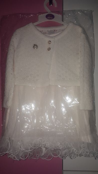 Платье для маленьких принцесс новый