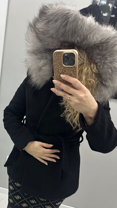 ТОП ЦЕНА Зимно дамско палто вълна и естествен косъм размер M/L