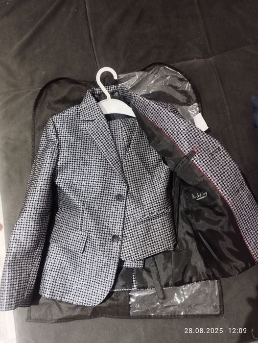 Костюм тройка для мальчика