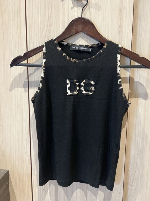 Сладък топ с леопардови детайли