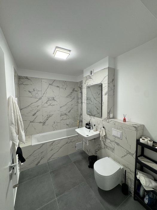 Apartament de Închiriat Maurer