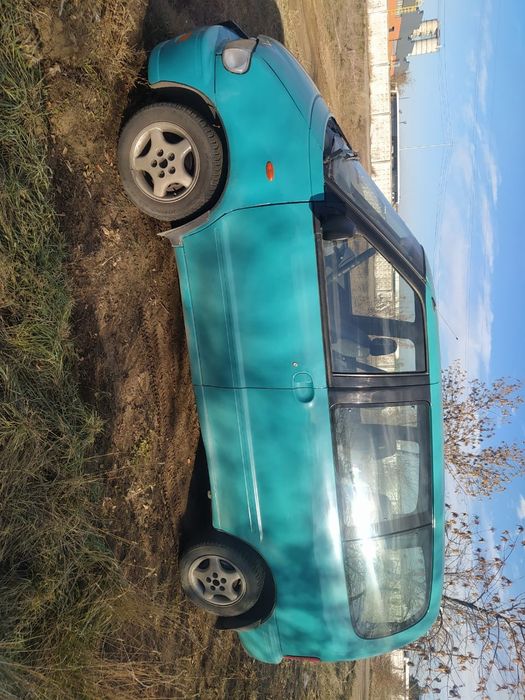 Продам автомобиль Ниссан Серена