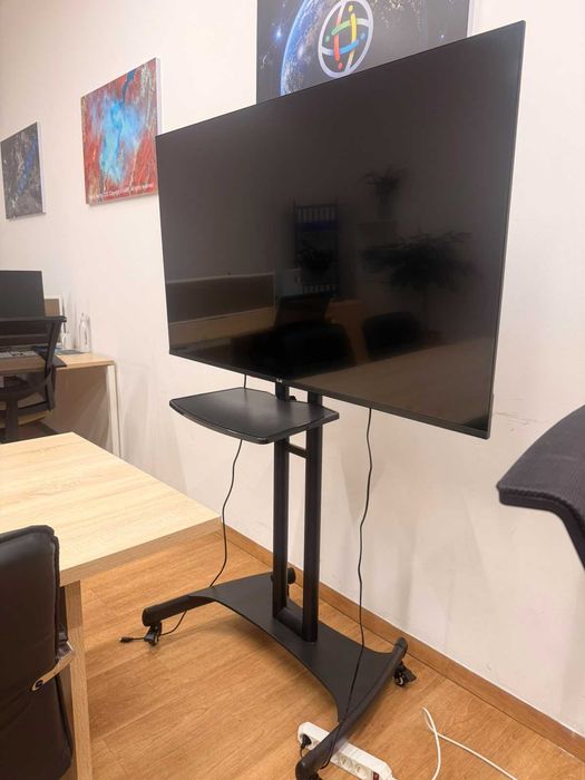 Продаётся телевизор LG 55"