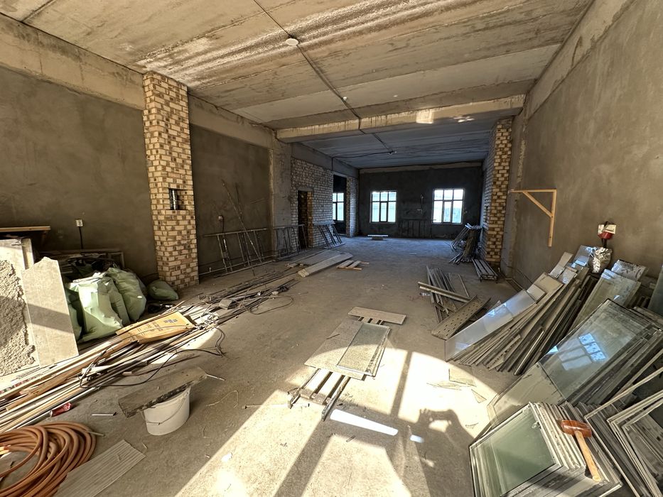 580м² Мирабад — 2 линия, Вход со двора, парковка 10 авто своя Терраса