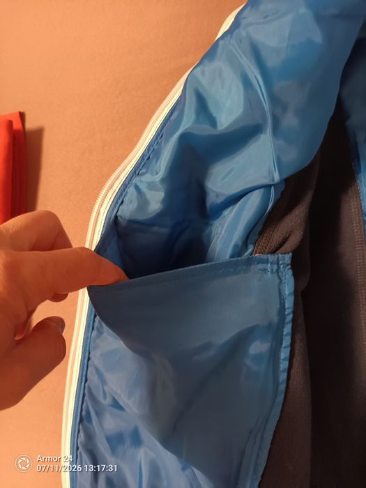 Jachetă munte firma Kilimanjaro