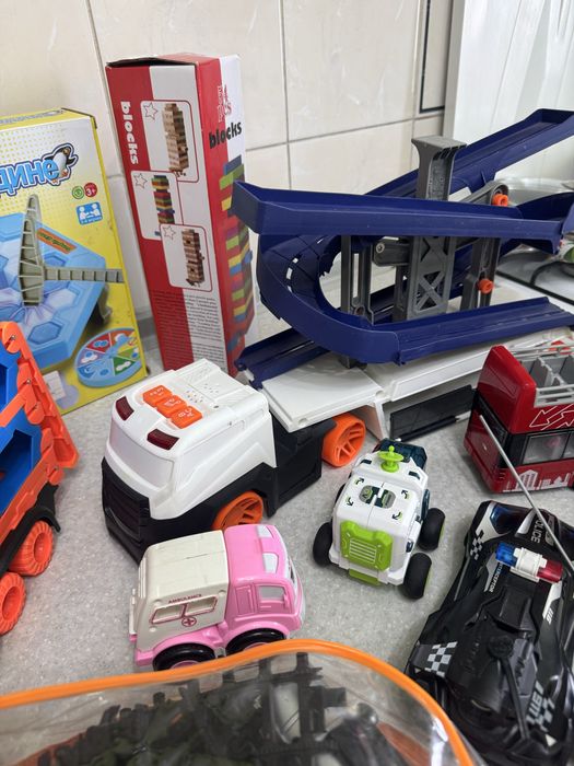 Игрушки для мальчиков