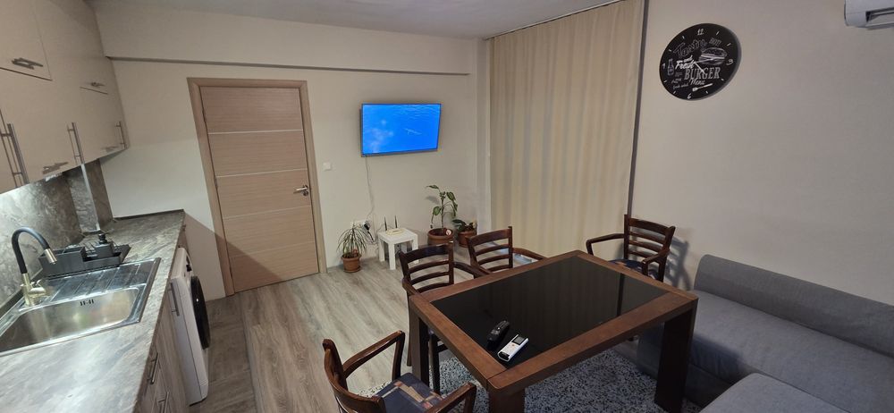 Дава се под наем Двустаен апартамент в Варна, Кайсиева градина - 44 кв.м за 447.78 € - Снимка #2