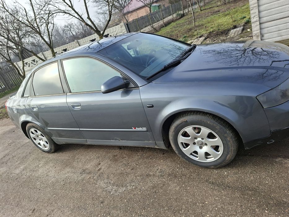 Vand sau schimb audi a4 b6 1.9 tdi 131 cp acte la zii fiscal pe loc