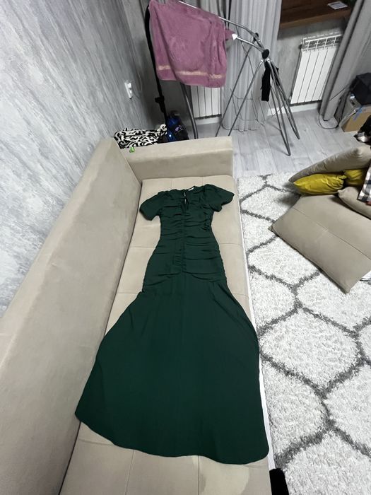 Продается Платье бу