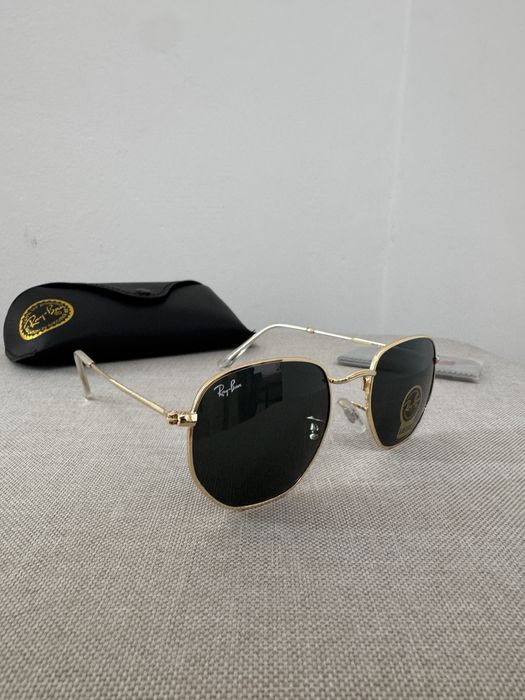 Ochelai de soare RayBan