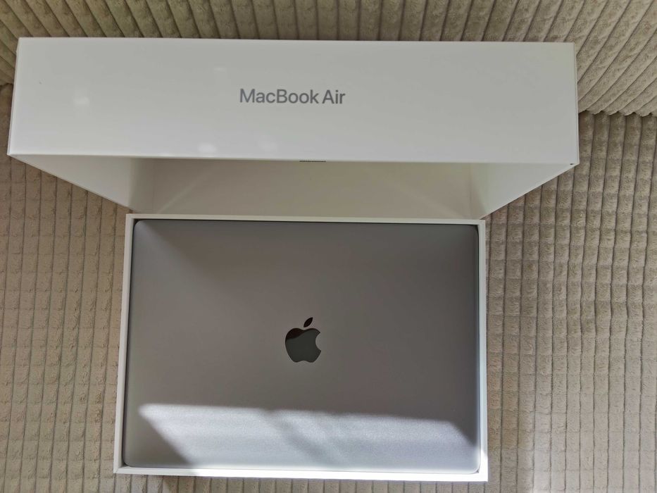 Apple MacBook Air 13"