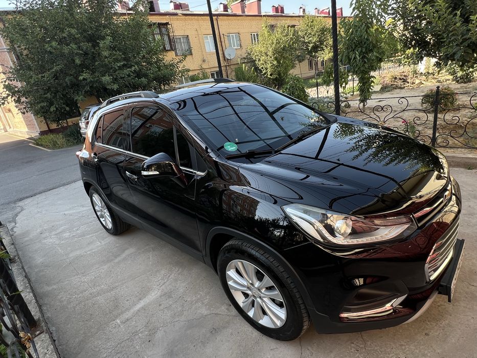 Tracker 1 Primer Srochna Sotiladi