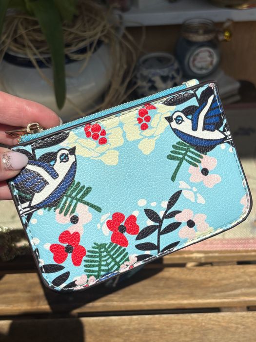 Малка чантичка с портмоне