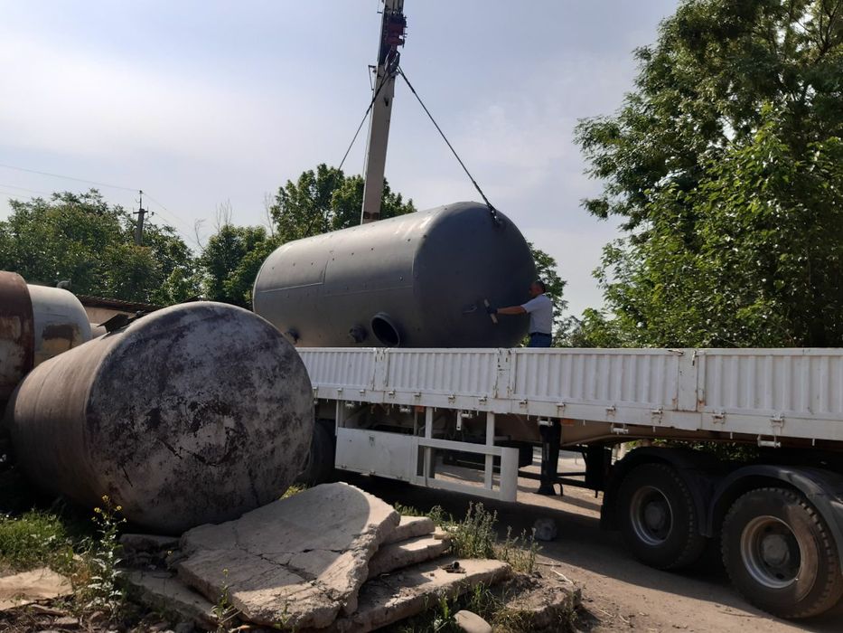 Цистерна емкость бочка