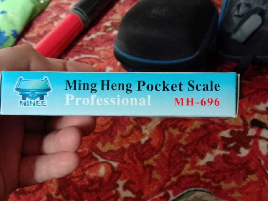 продам новы весы для драгоценности Kaspi Red