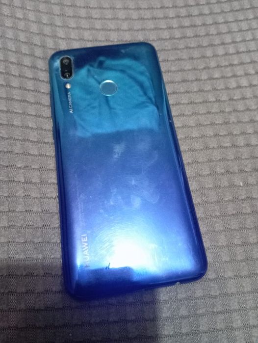 Смартфон Huawei p smart