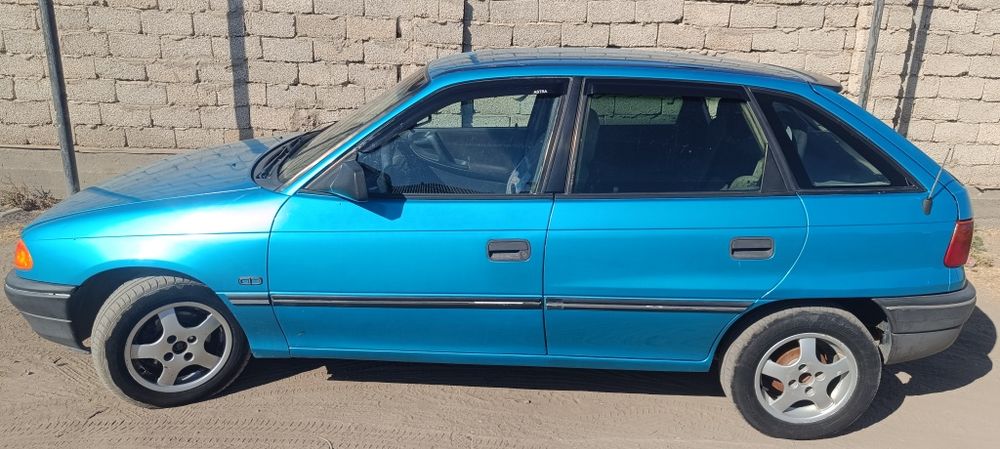 Опель астра ф     ,