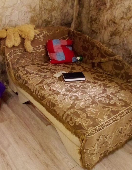 Продам угловой диван ( б/у)