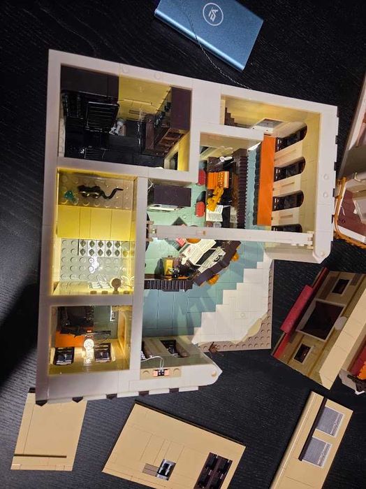 Lumibricks 14013 Western Bank Heist, Asamblat